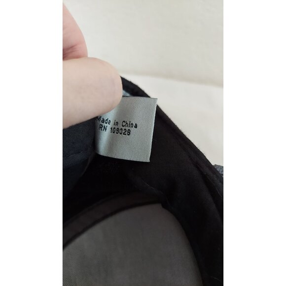 Batman Black and Grey Snapback Adjustable Cap Black And Gray Baseball Cap NWOT - Picture 6 of 7